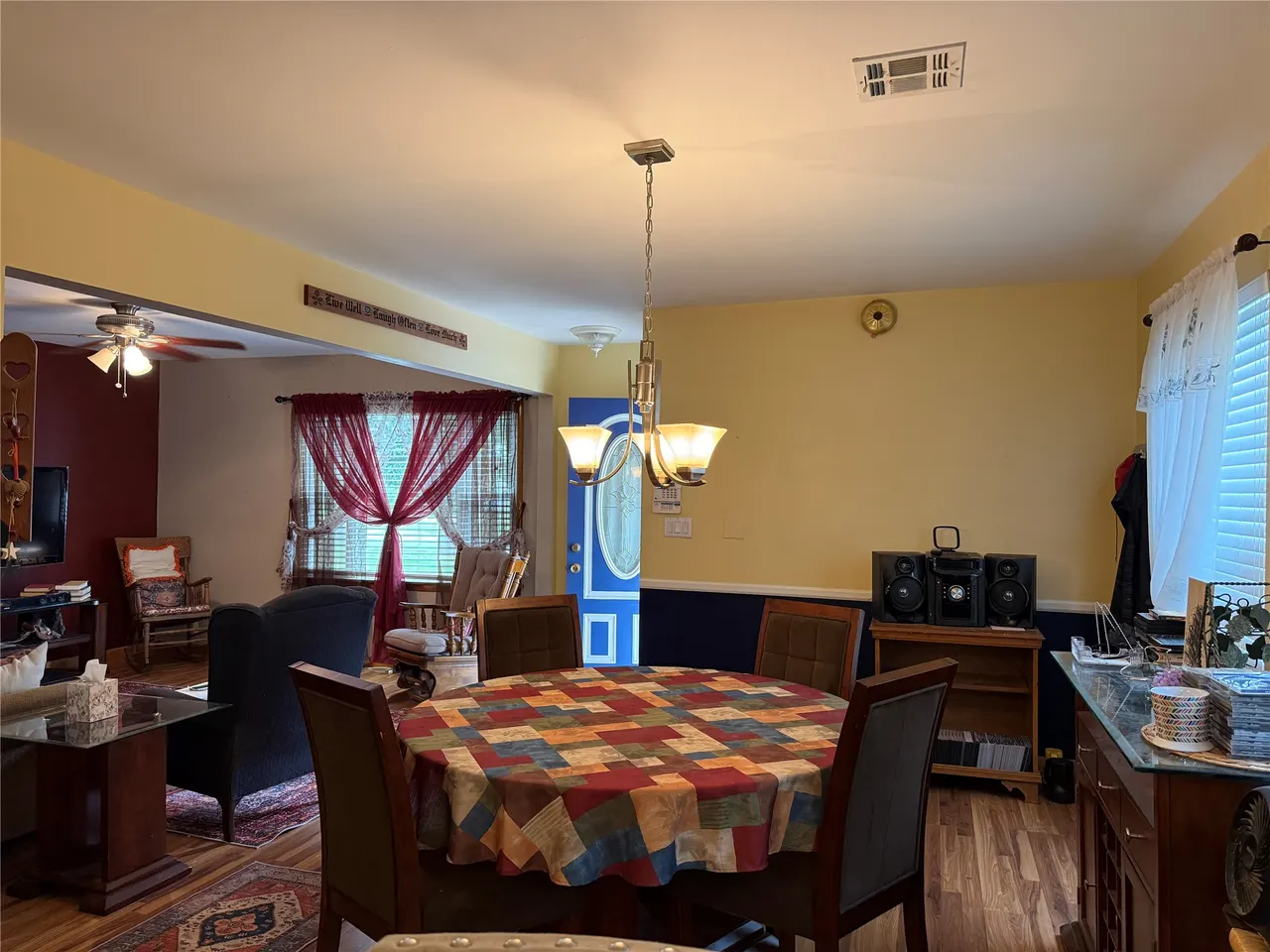 Photo 13 — 305 W 40th Place, Sand Springs, OK 74063