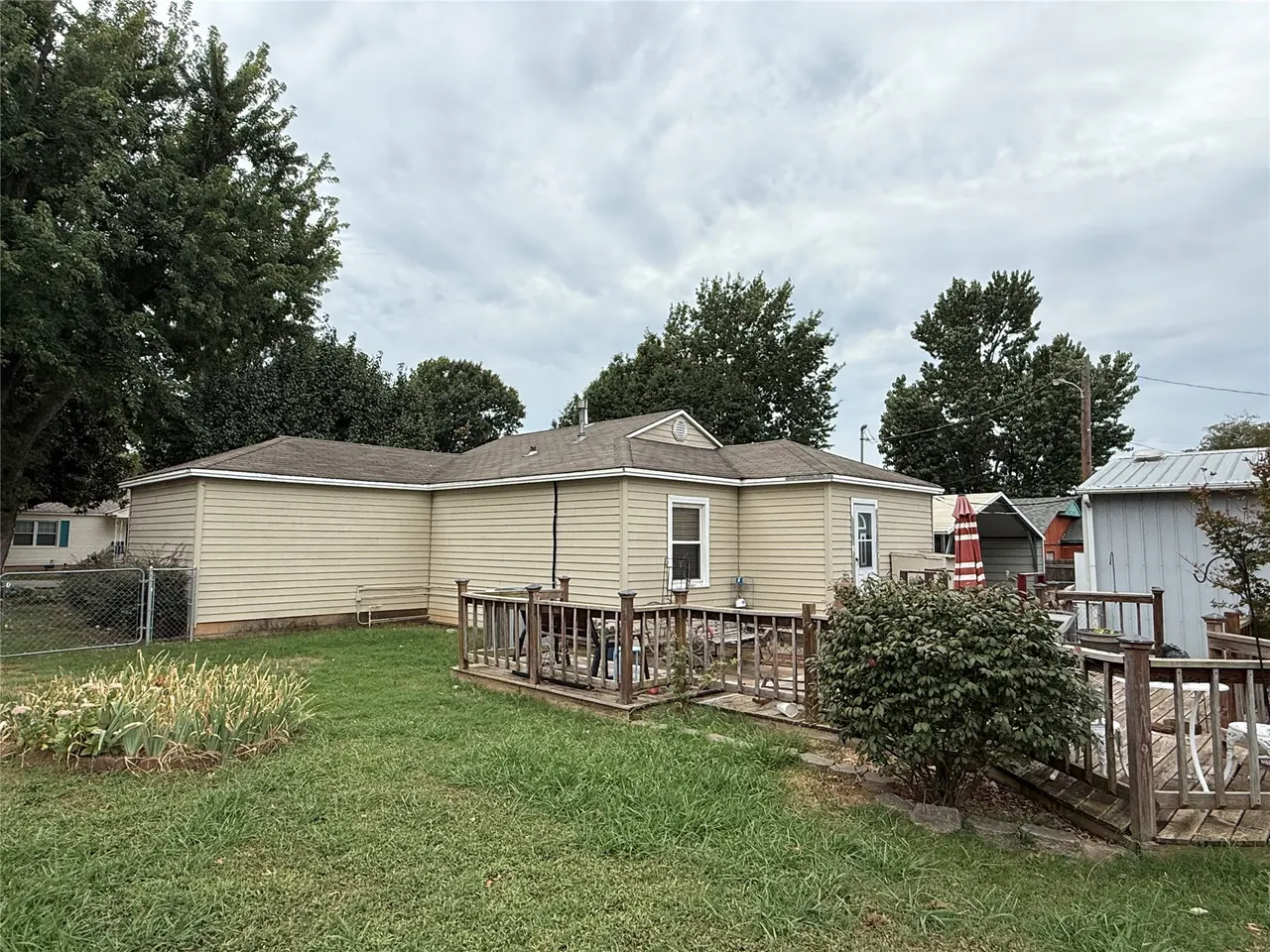 Photo 23 — 305 W 40th Place, Sand Springs, OK 74063