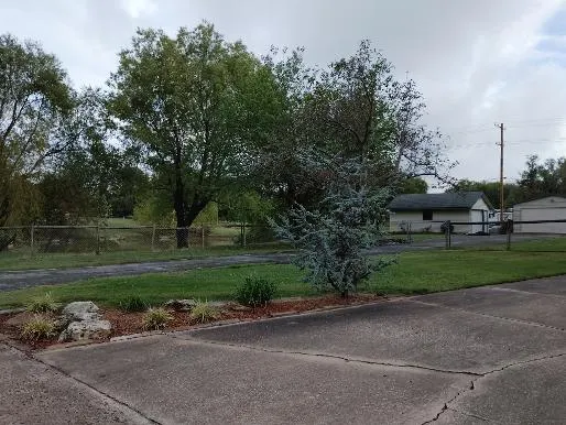 Photo 2 — 25012 Hickory Lane, Broken Arrow, OK 74014