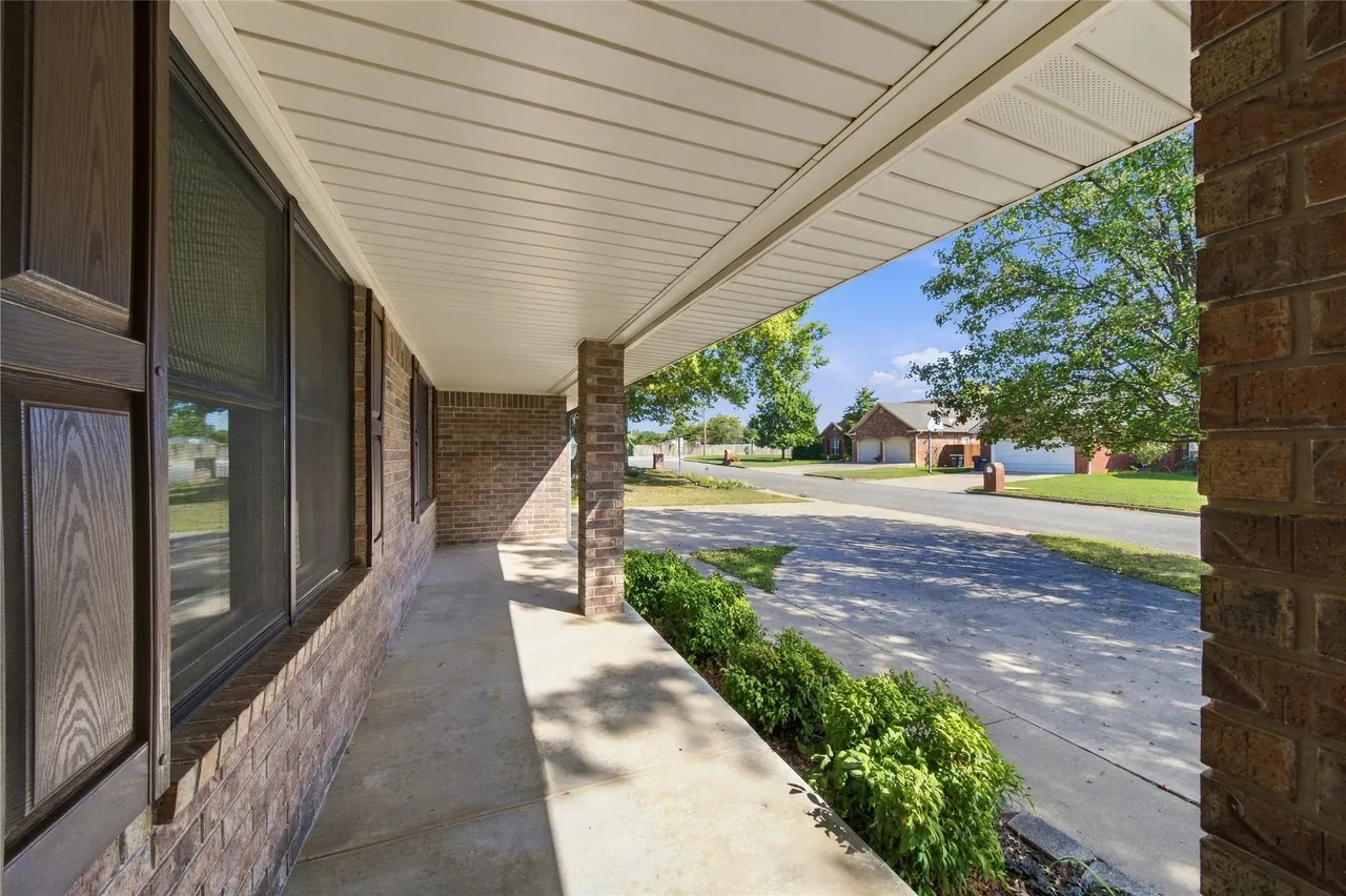 Photo 51 — 604 Chapman Avenue, Tahlequah, OK 74464