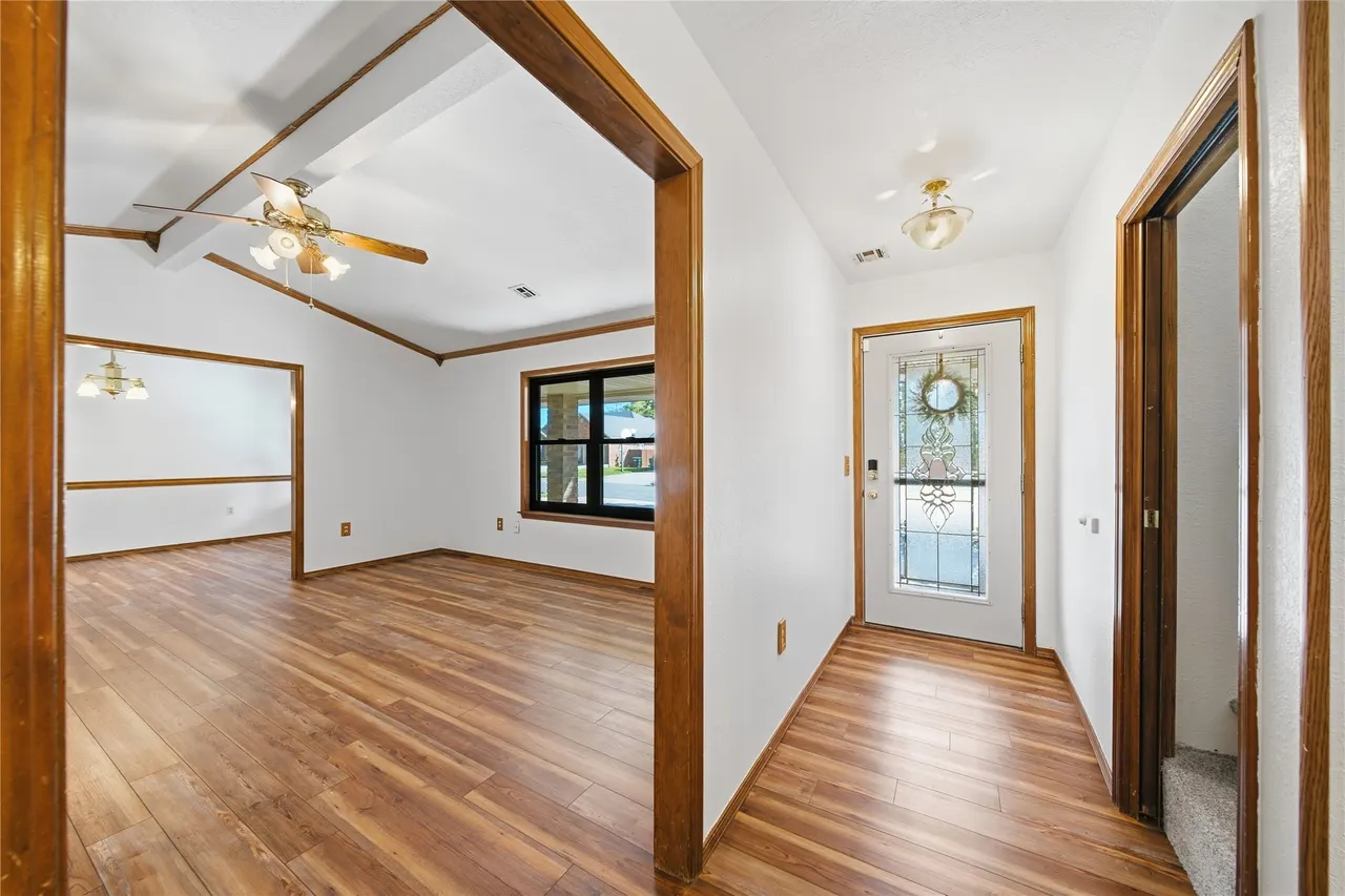 Photo 5 — 604 Chapman Avenue, Tahlequah, OK 74464