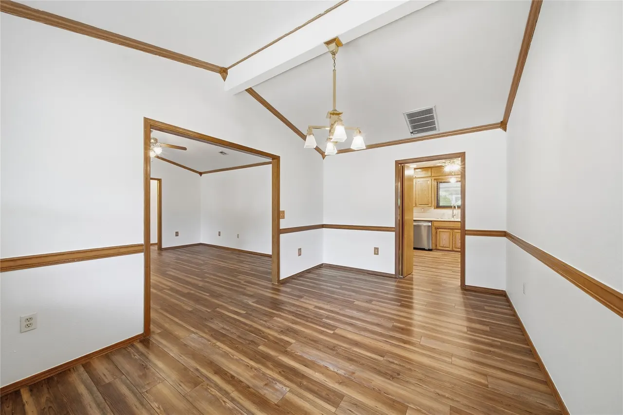 Photo 19 — 604 Chapman Avenue, Tahlequah, OK 74464