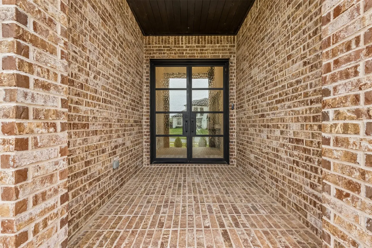 Photo 2 — 5811 E 128th Street S, Bixby, OK 74008