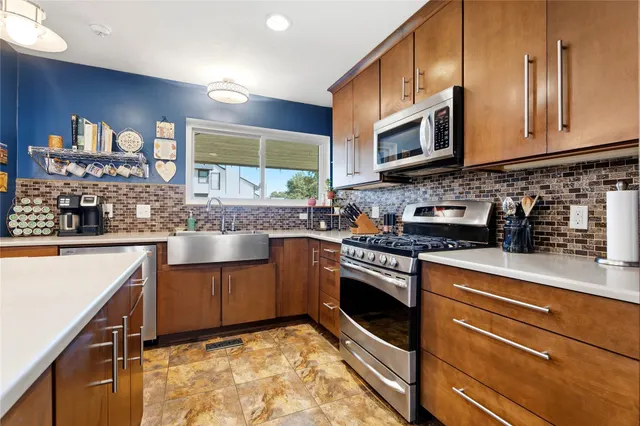 Photo 7 — 525 S Kalanchoe Avenue W, Broken Arrow, OK 74012