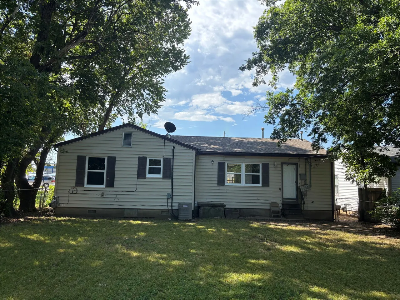 Photo 3 — 2137 E 28th Street N, Tulsa, OK 74110