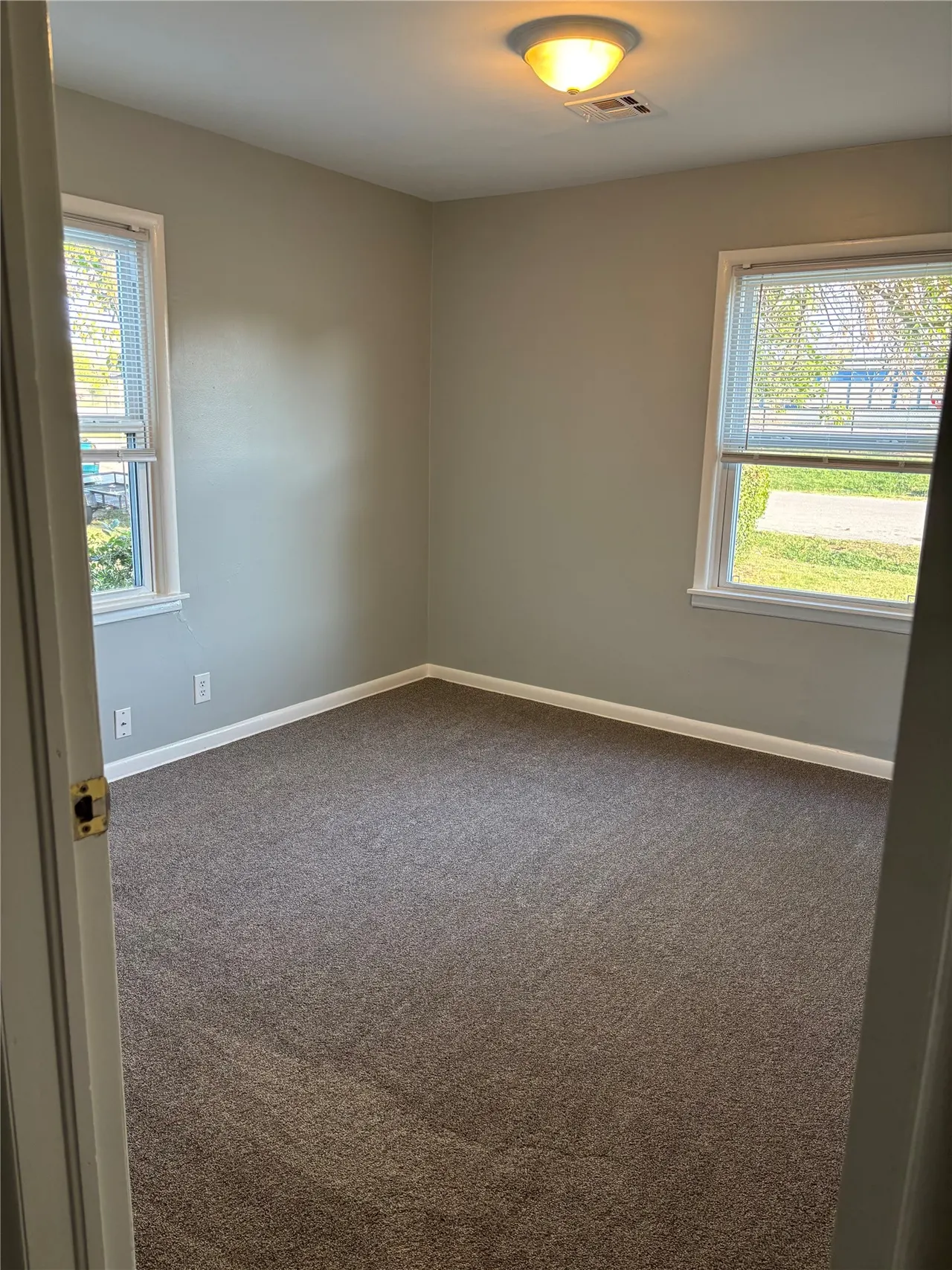 Photo 8 — 2137 E 28th Street N, Tulsa, OK 74110