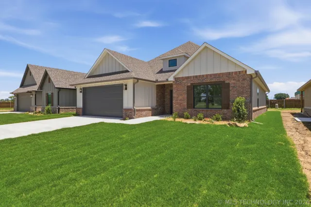 Photo 2 — 1009 S Chickasaw Street, Skiatook, OK 74070