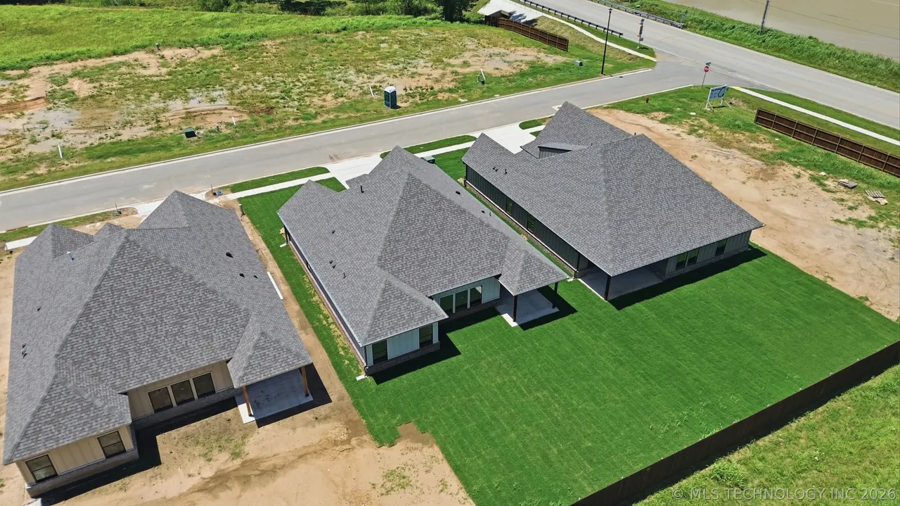 Photo 38 — 1009 S Chickasaw Street, Skiatook, OK 74070