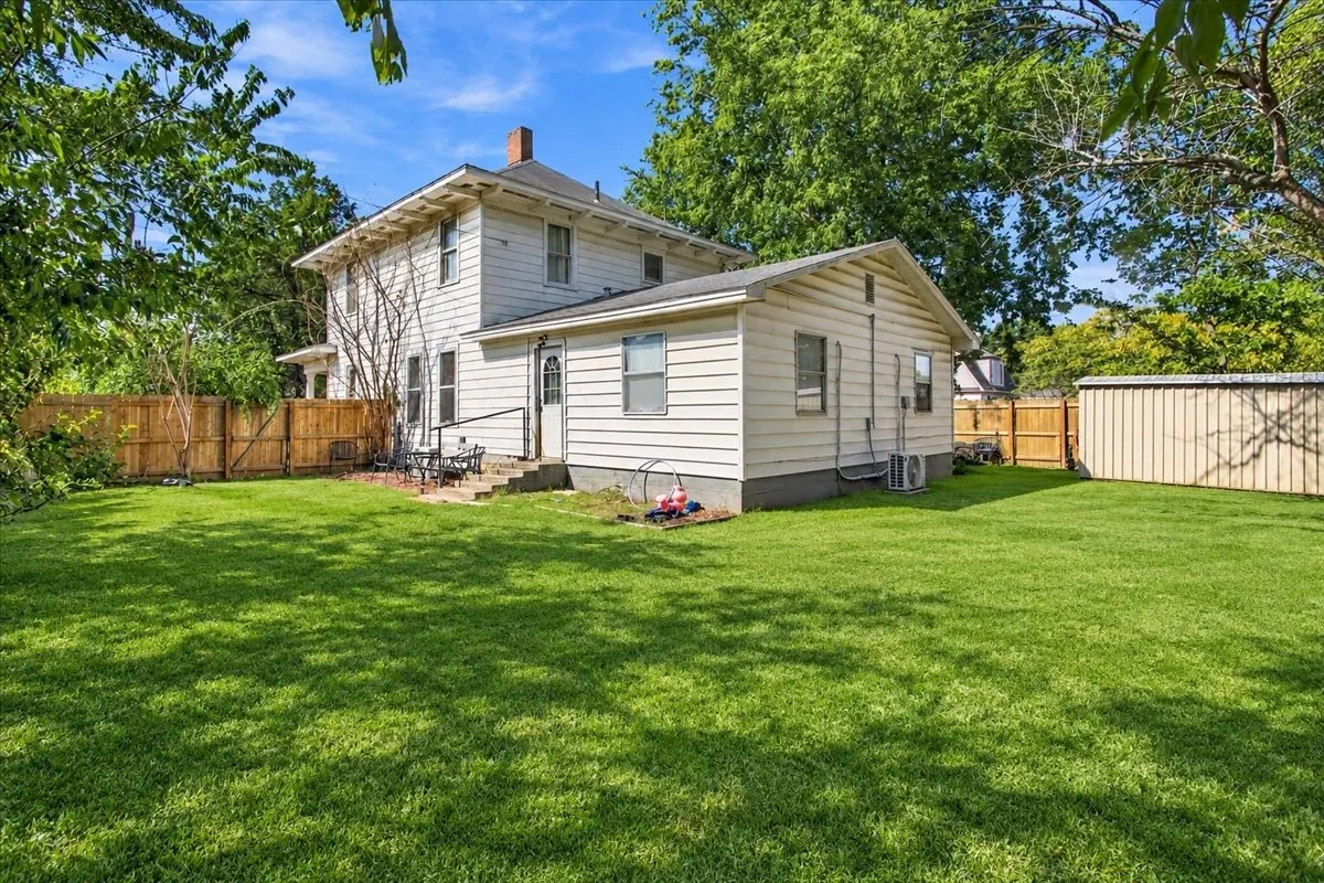 Photo 20 — 724 W Cedar Street, Durant, OK 74701