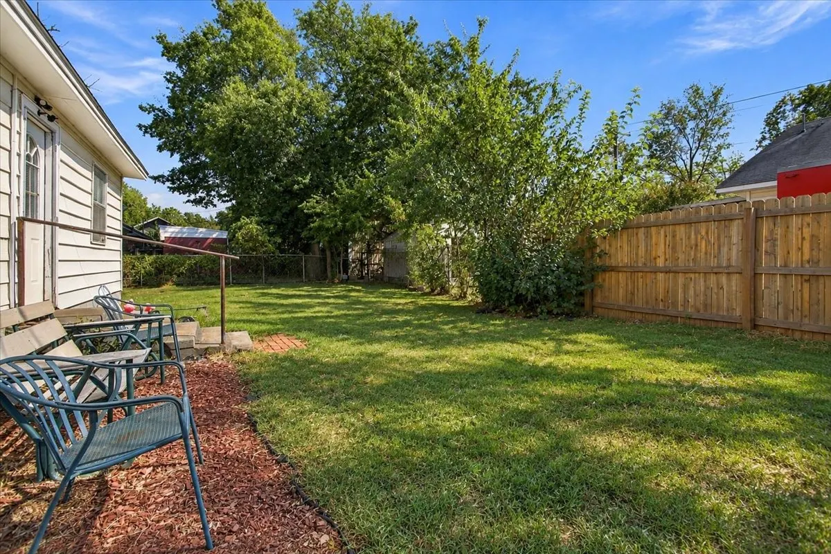 Photo 23 — 724 W Cedar Street, Durant, OK 74701