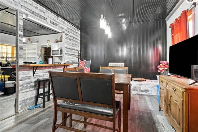 Photo 8 — 724 W Cedar Street, Durant, OK 74701
