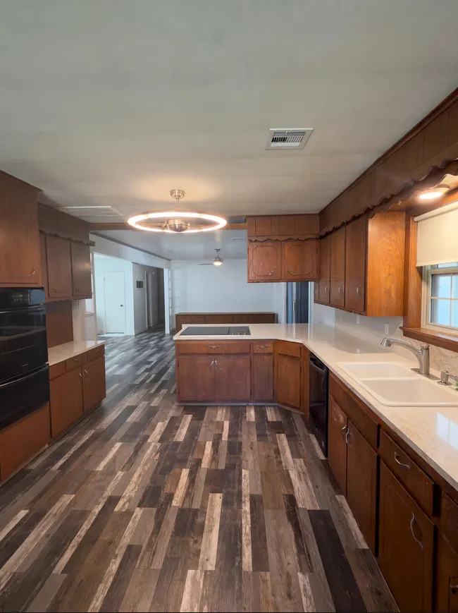 Photo 6 — 1282 S 103rd East Road, Tulsa, OK 74128