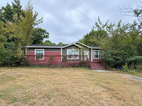 Front exterior — 19169 S 460, Hulbert, OK 74441