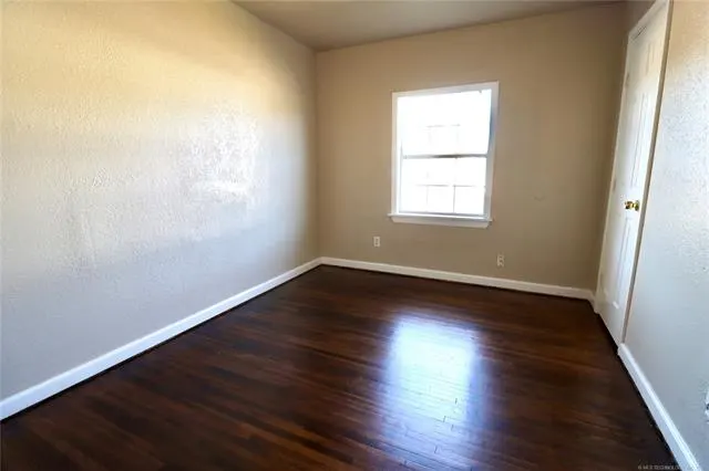 Photo 6 — 320 W 63rd Place N, Tulsa, OK 74126