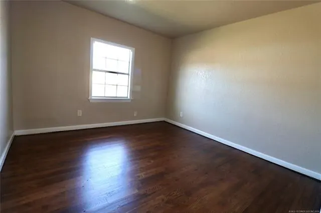 Photo 7 — 320 W 63rd Place N, Tulsa, OK 74126
