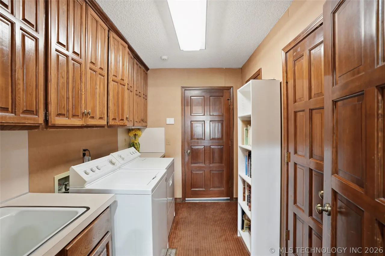 Photo 17 — 3413 E 58th Place, Tulsa, OK 74135