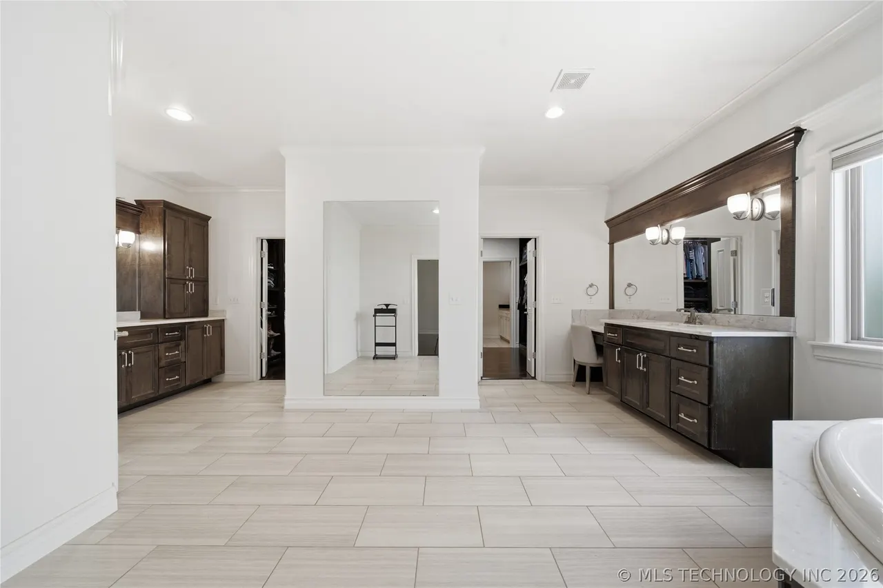 Photo 31 — 12011 S Lakewood Avenue, Tulsa, OK 74137