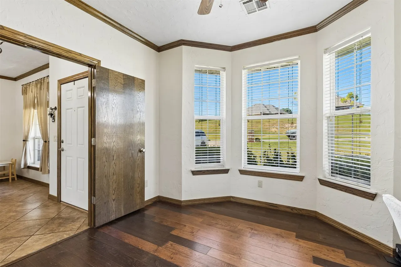 Photo 25 — 923 S Country Club Drive, Cushing, OK 74023