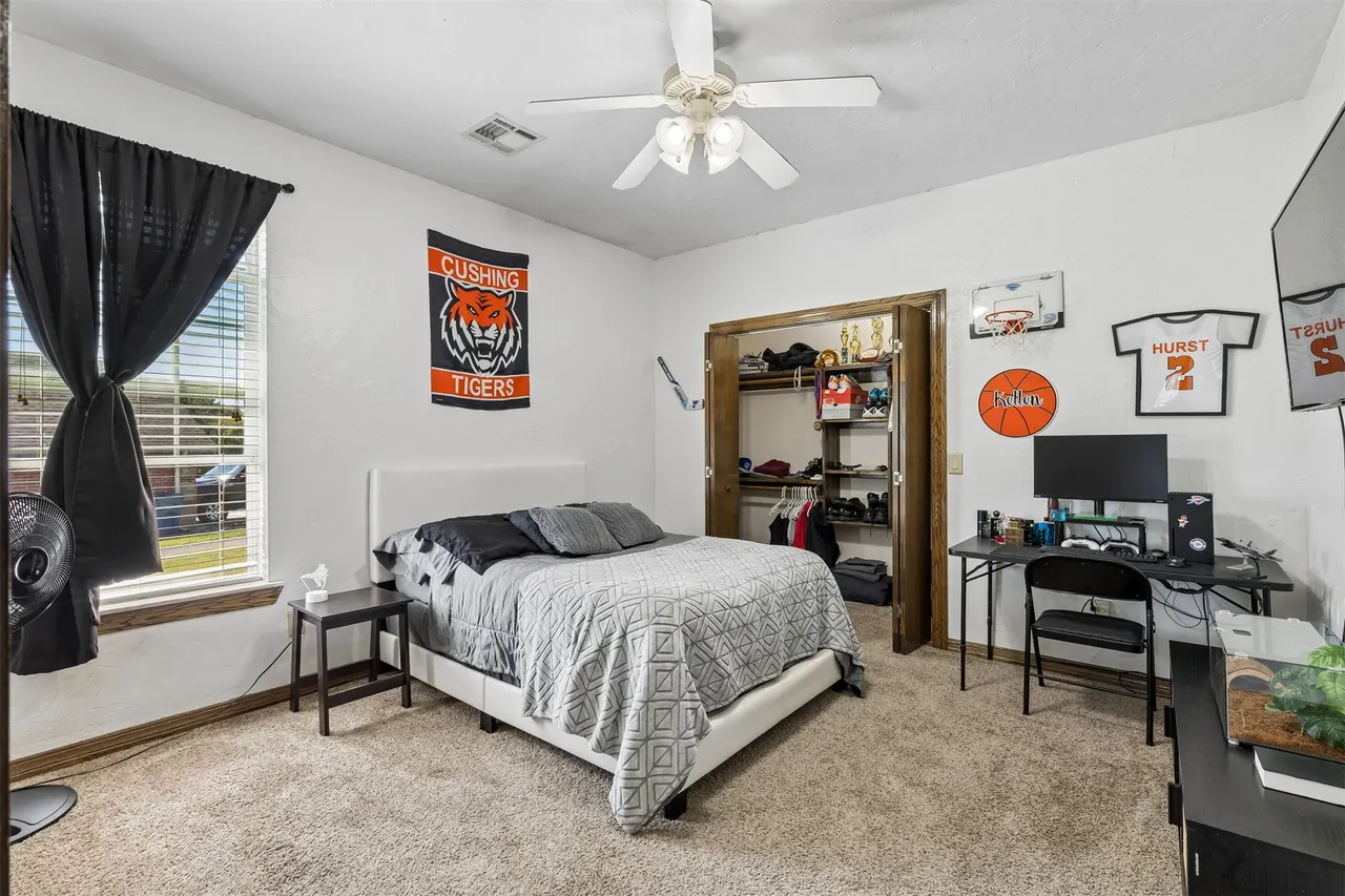 Photo 35 — 923 S Country Club Drive, Cushing, OK 74023