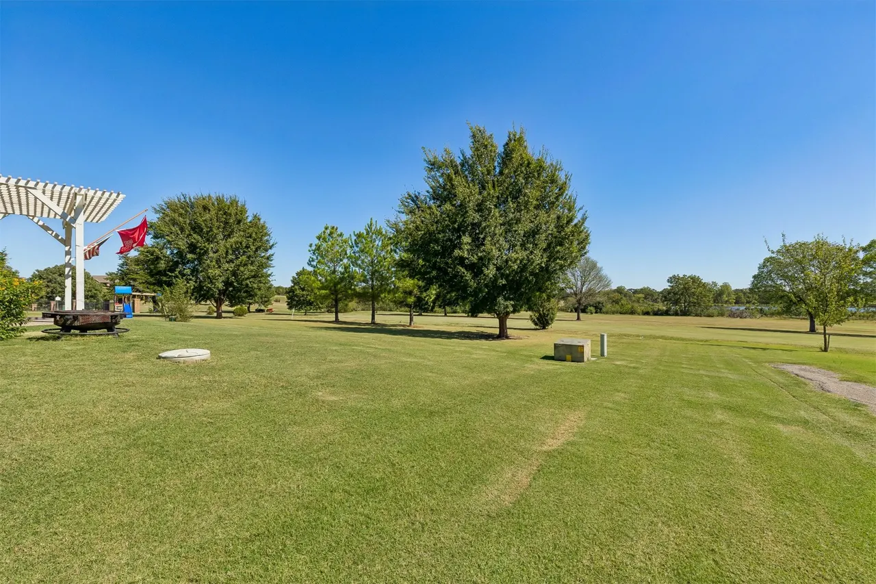Photo 46 — 923 S Country Club Drive, Cushing, OK 74023