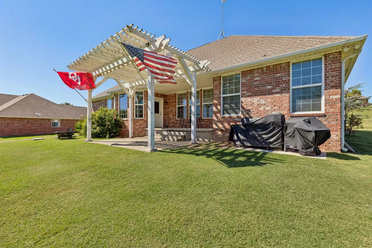 Photo 47 — 923 S Country Club Drive, Cushing, OK 74023