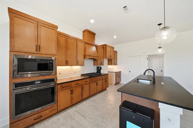 Photo 6 — 6104 N 27th Street, Broken Arrow, OK 74014