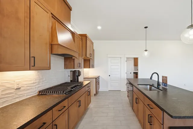 Photo 7 — 6104 N 27th Street, Broken Arrow, OK 74014