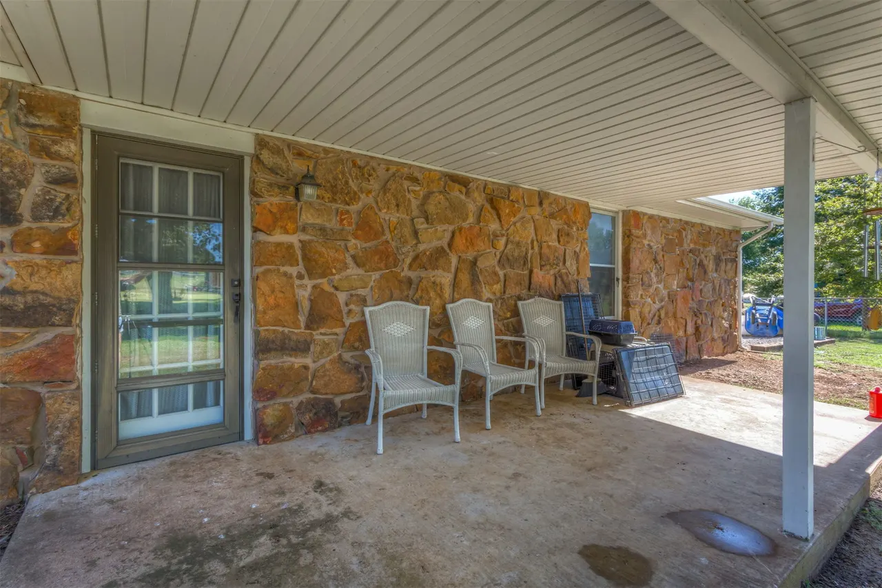 Photo 42 — 16932 S 321st EastAvenue, Coweta, OK 74429