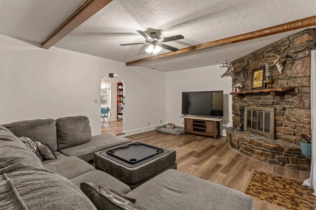 Photo 11 — 16932 S 321st EastAvenue, Coweta, OK 74429