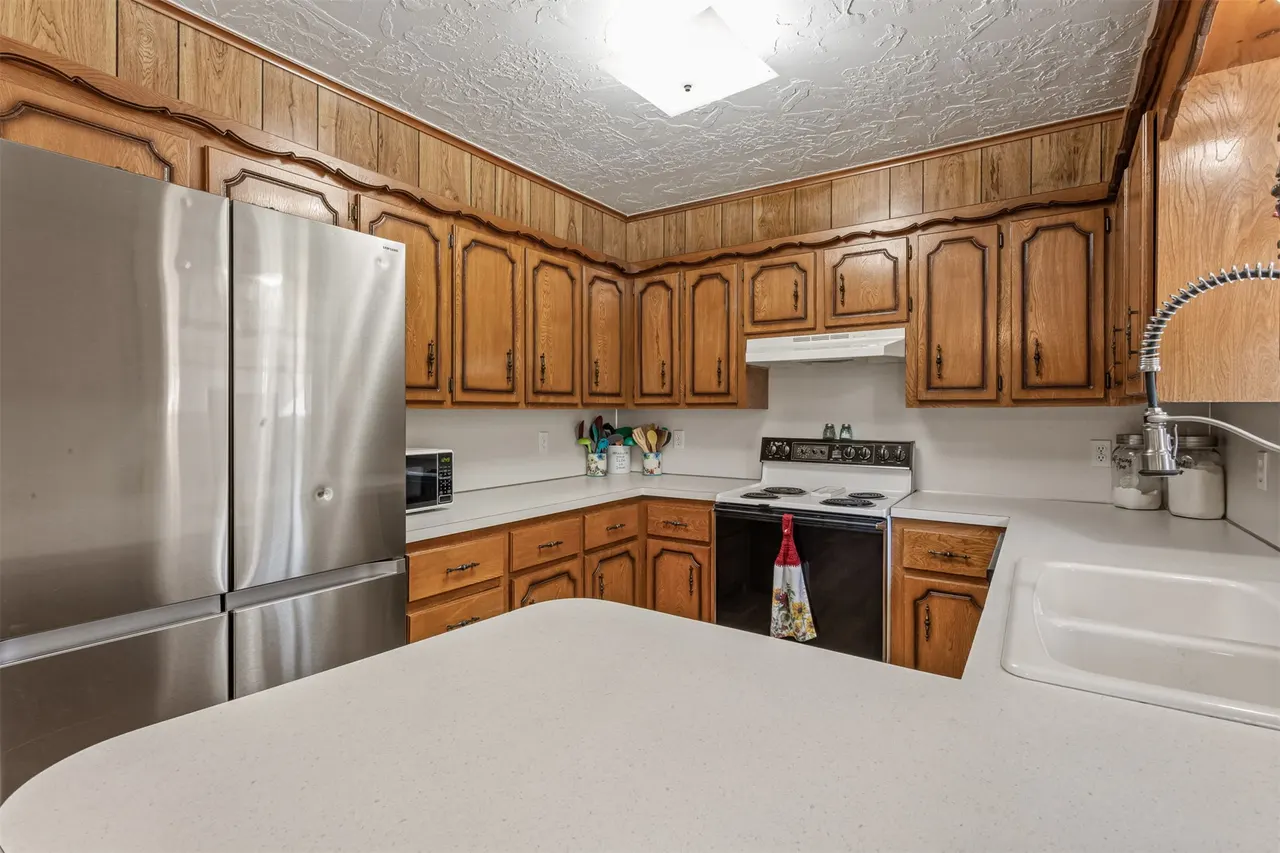 Photo 13 — 16932 S 321st EastAvenue, Coweta, OK 74429
