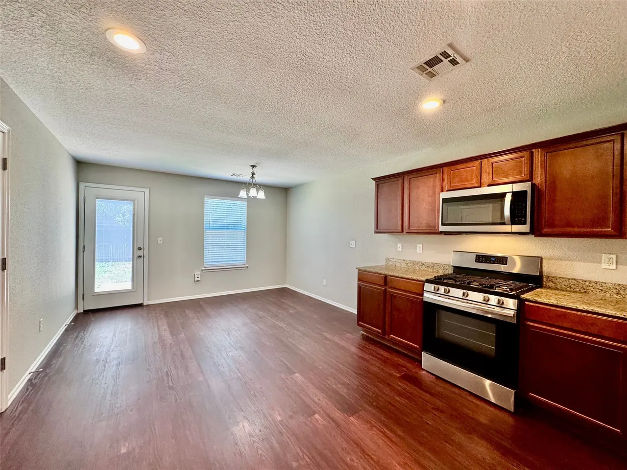 Photo 16 — 11092 N 117th Avenue E, Owasso, OK 74055