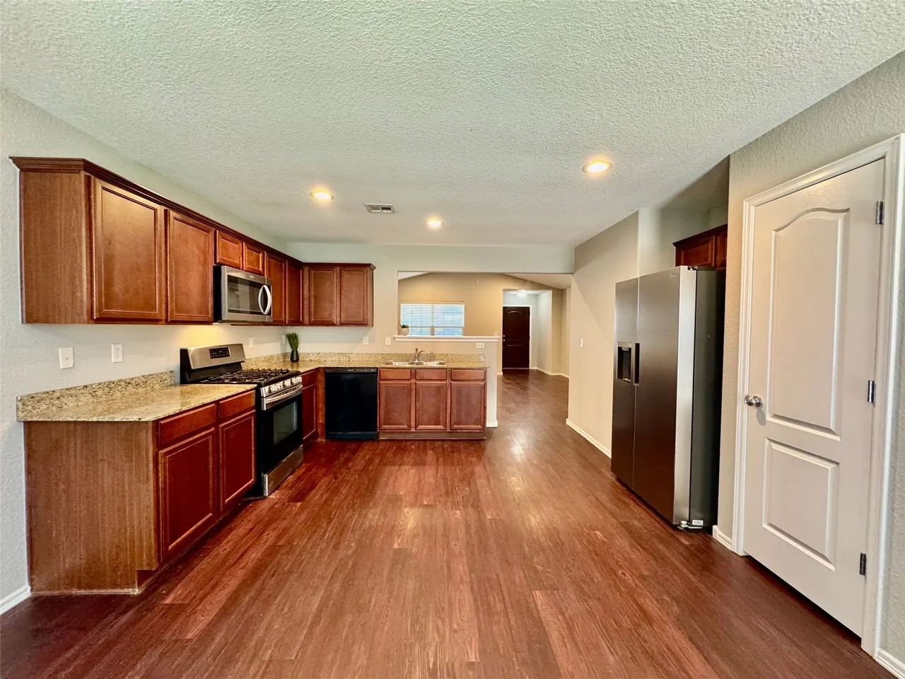 Photo 14 — 11092 N 117th Avenue E, Owasso, OK 74055