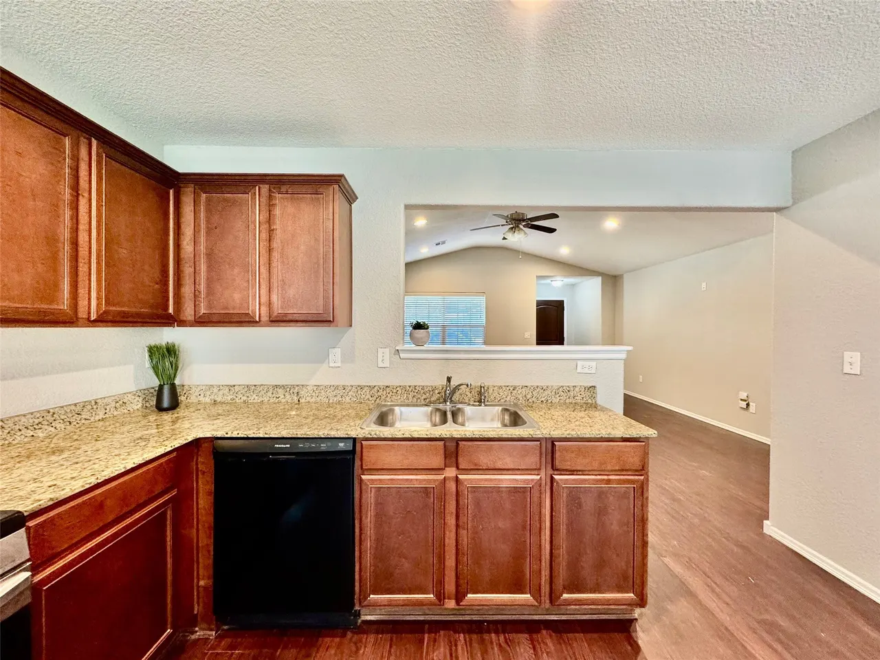 Photo 19 — 11092 N 117th Avenue E, Owasso, OK 74055