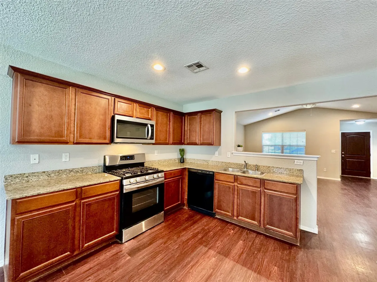 Photo 13 — 11092 N 117th Avenue E, Owasso, OK 74055