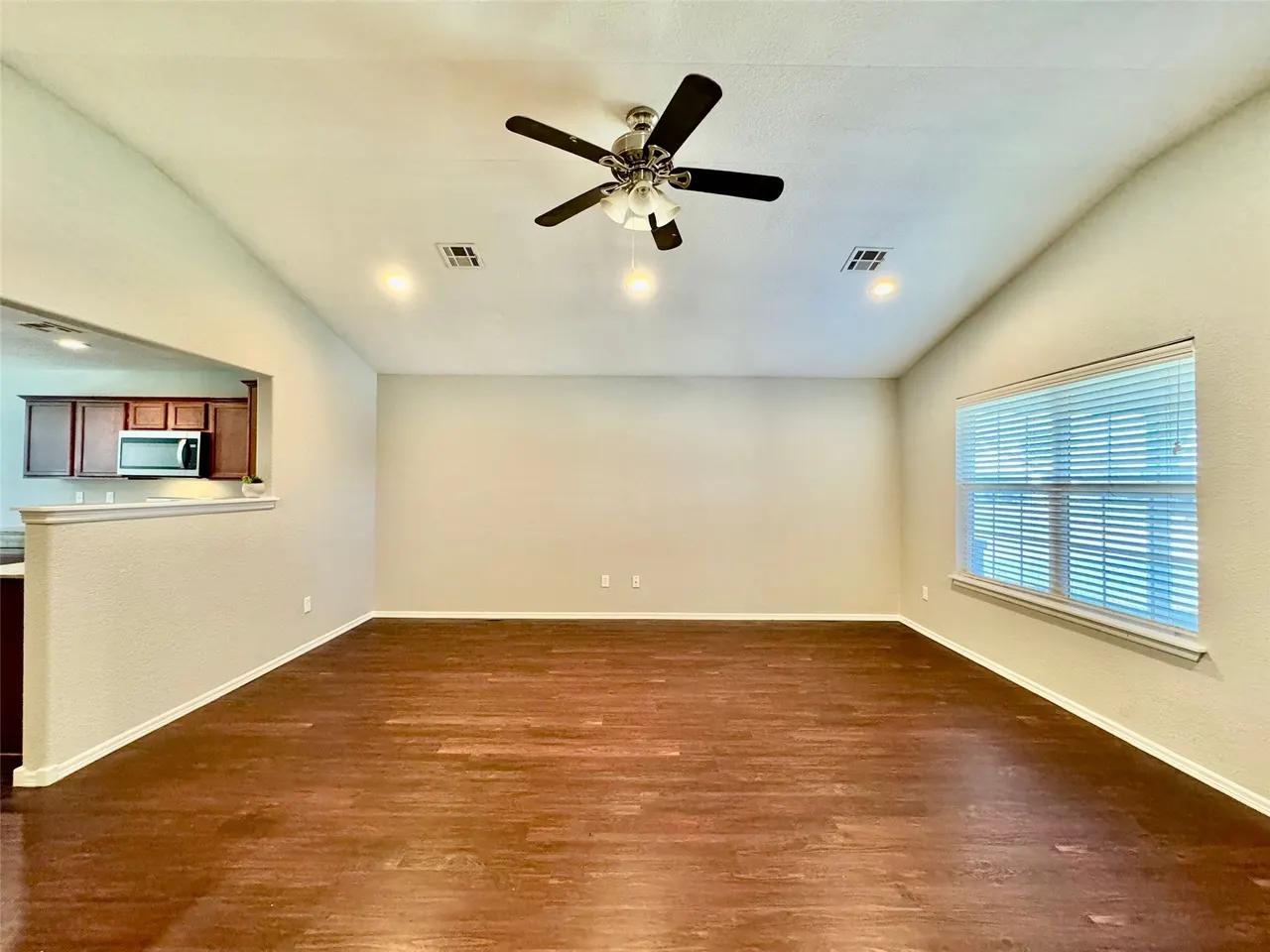 Photo 8 — 11092 N 117th Avenue E, Owasso, OK 74055