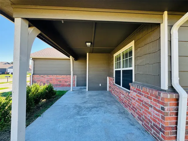 Photo 4 — 11092 N 117th Avenue E, Owasso, OK 74055
