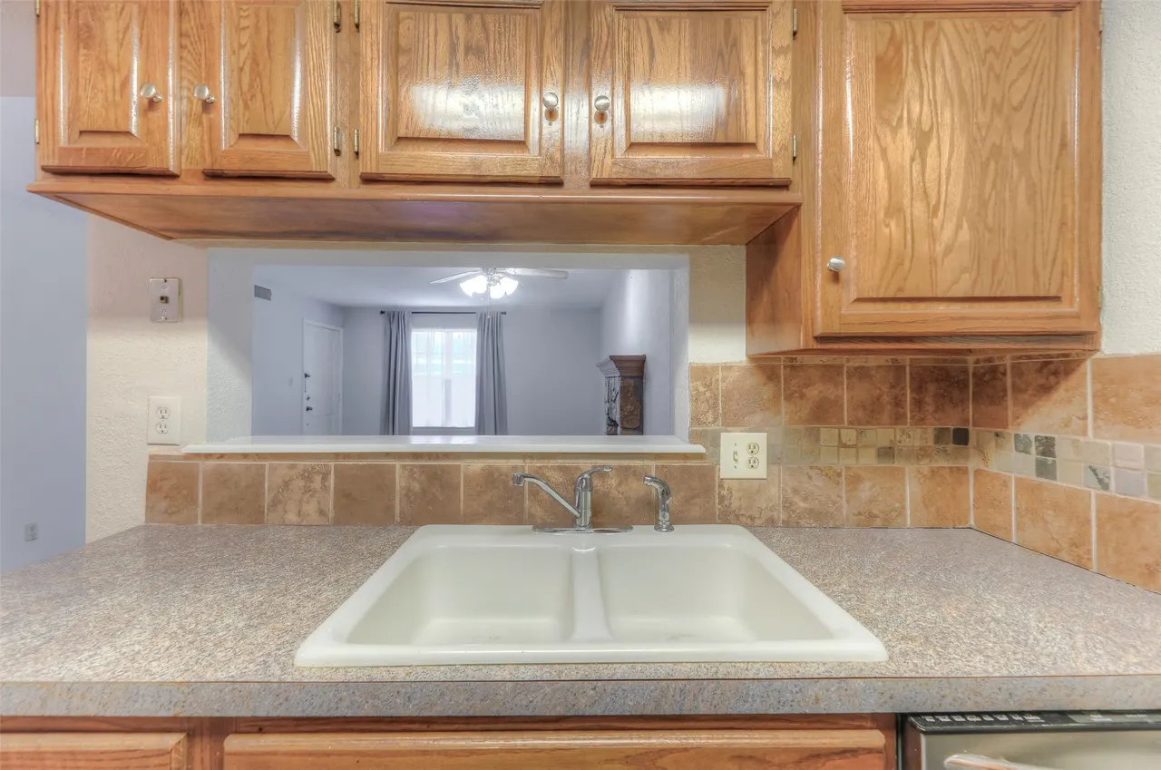 Photo 12 — 9105 S Urbana Avenue 4H, Tulsa, OK 74137