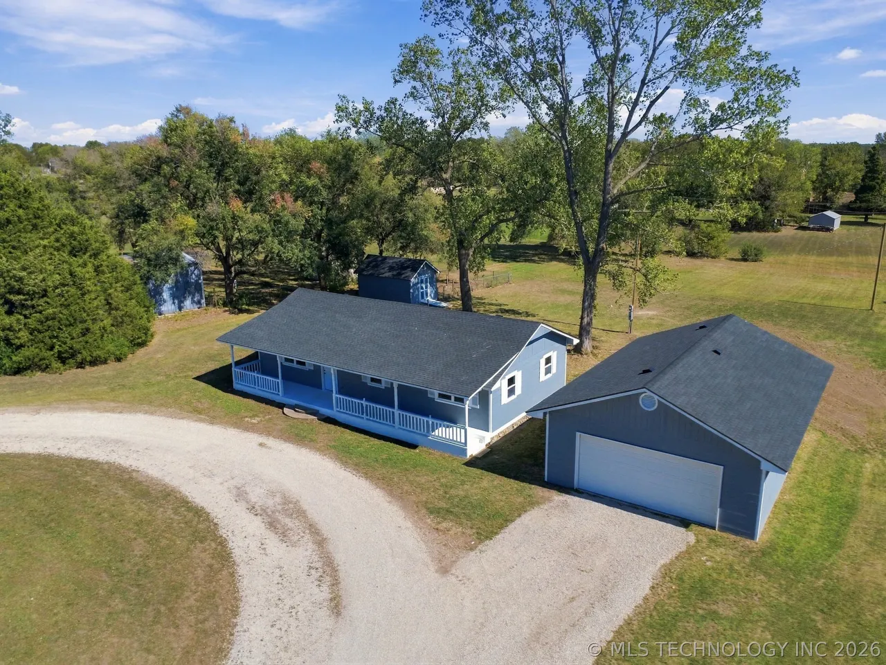 Front exterior — 404 S Caney Street, Copan, OK 74022