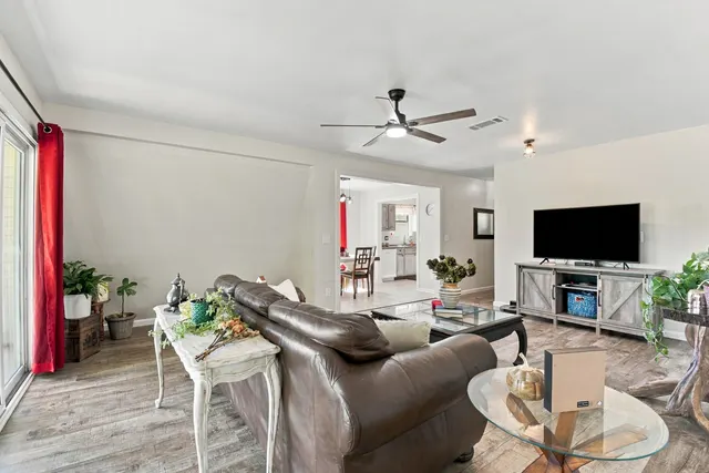Photo 8 — 14046 N 365 Road, Hulbert, OK 74441