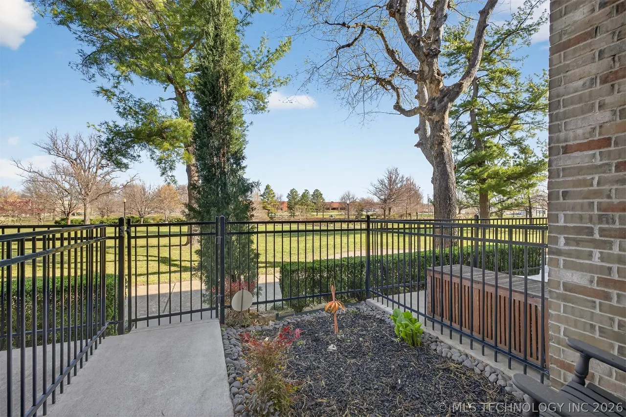 Photo 2 — 1129 E 7th Street B13, Tulsa, OK 74120
