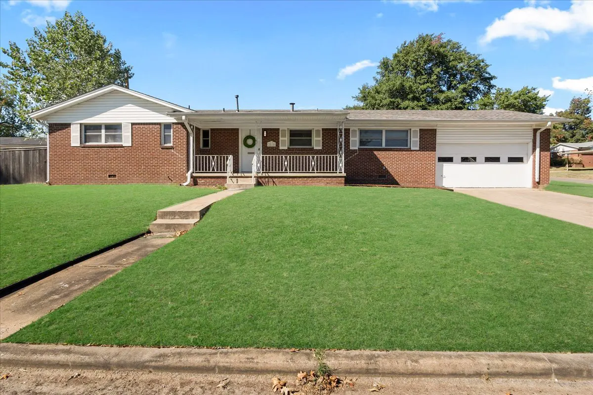 Front exterior — 2810 S Hudson Avenue, Tulsa, OK 74114