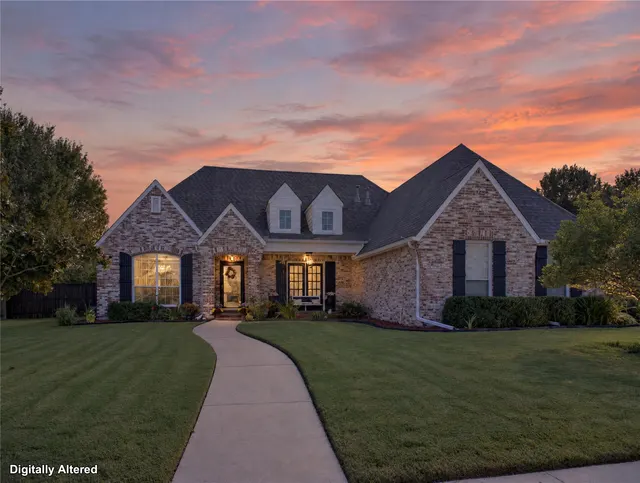 Photo 2 — 511 S 67th Street, Broken Arrow, OK 74014