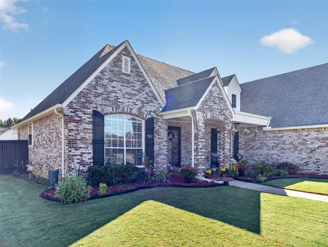 Photo 3 — 511 S 67th Street, Broken Arrow, OK 74014