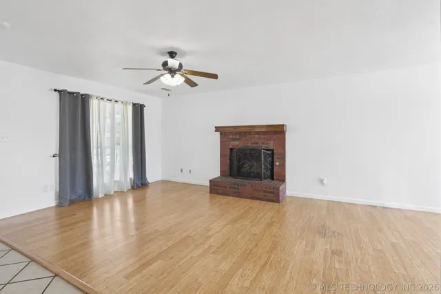 Photo 6 — 7929 N 128th East Avenue, Owasso, OK 74055