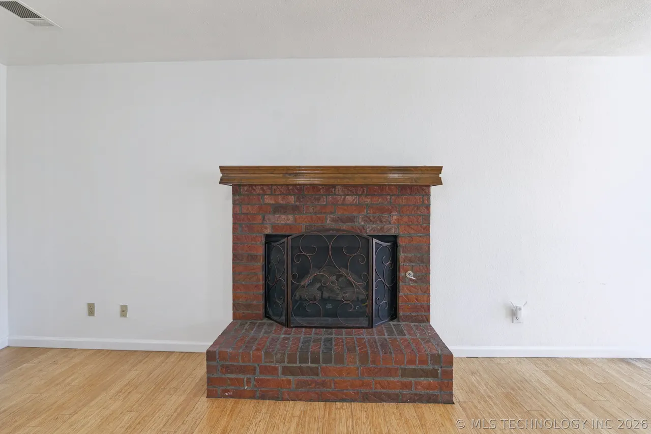 Photo 8 — 7929 N 128th East Avenue, Owasso, OK 74055