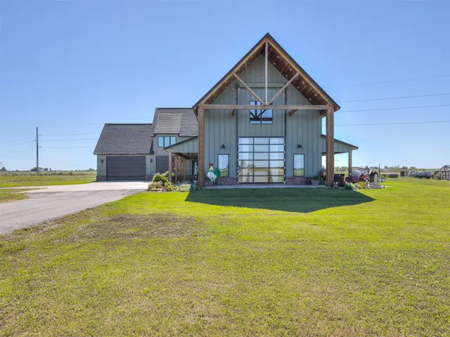 Photo 2 — 23960 E 710 Road N, Wagoner, OK 74467
