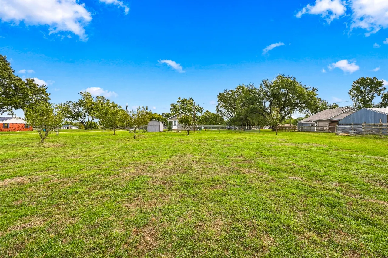 Photo 27 — 11551 County Road 3570, Ada, OK 74820