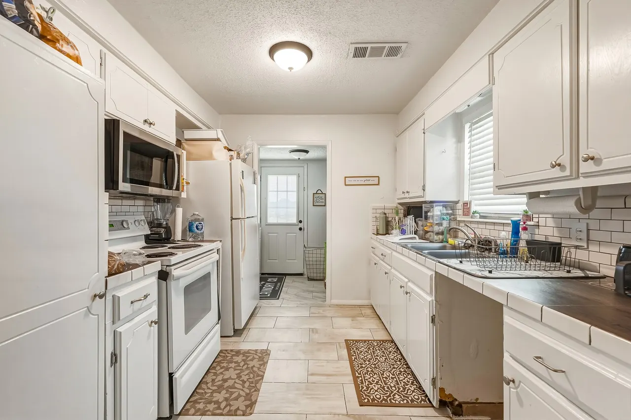 Photo 9 — 11551 County Road 3570, Ada, OK 74820