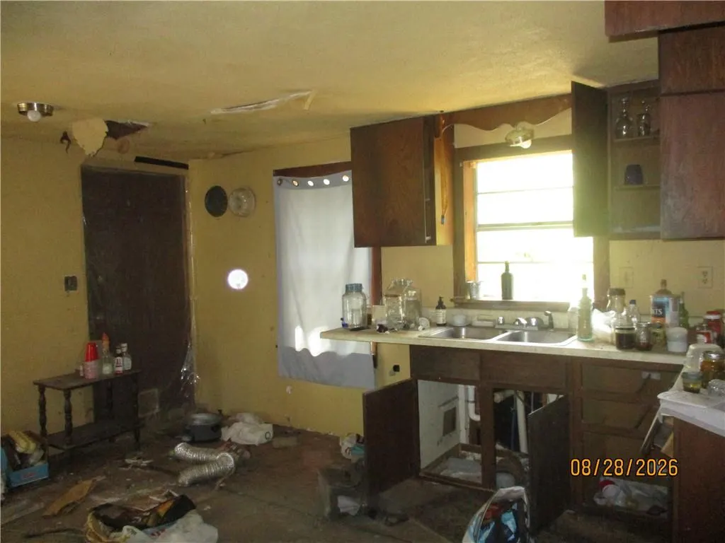 Photo 4 — 473936 E 610 Road, Watts, OK 74964