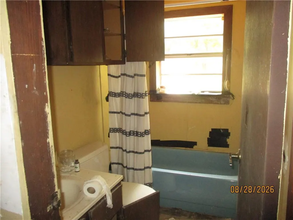 Photo 6 — 473936 E 610 Road, Watts, OK 74964